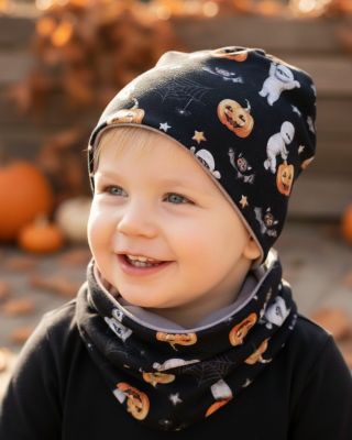 🎃👻 HALLOWEEN V ESHOPU! 👻🎃 Jedinečná příležitost ulovit stylovou dětskou čepici s roztomilým Halloween vzorem – ideální na...